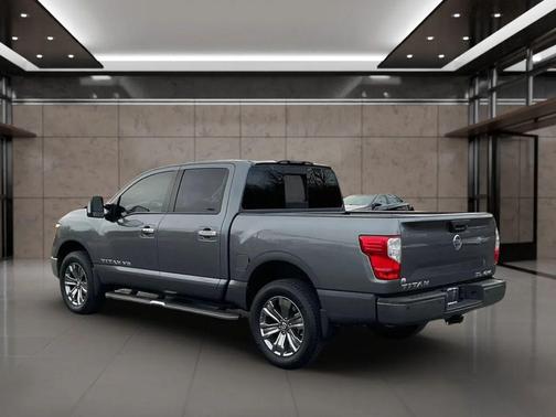 2018 Nissan Titan SL