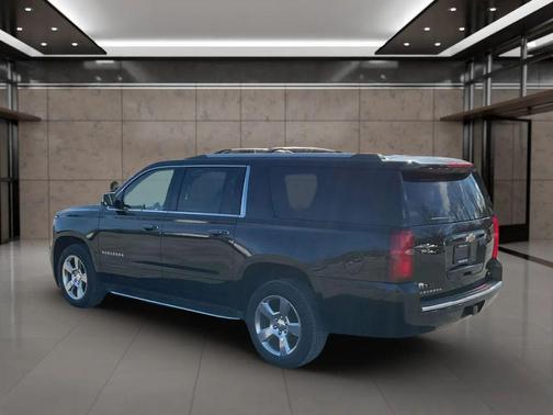 2018 Chevrolet Suburban Premier