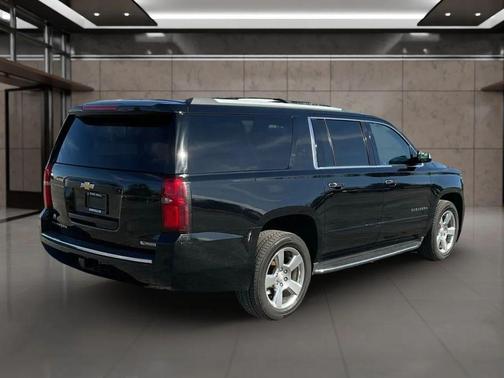 2018 Chevrolet Suburban Premier