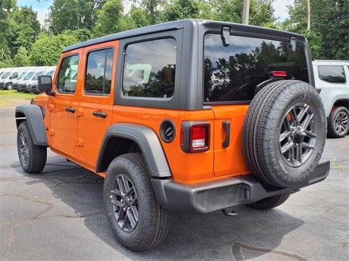 2025 Jeep Wrangler Sport S