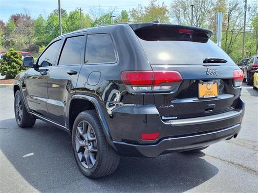 2021 Jeep Grand Cherokee 80th Anniversary Edition
