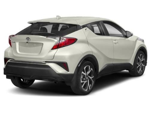 Blizzard Pearl 2018 Toyota C-HR XLE Premium
