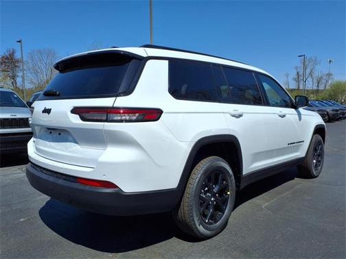 2025 Jeep Grand Cherokee L Altitude