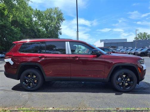2025 Jeep Grand Cherokee L Altitude