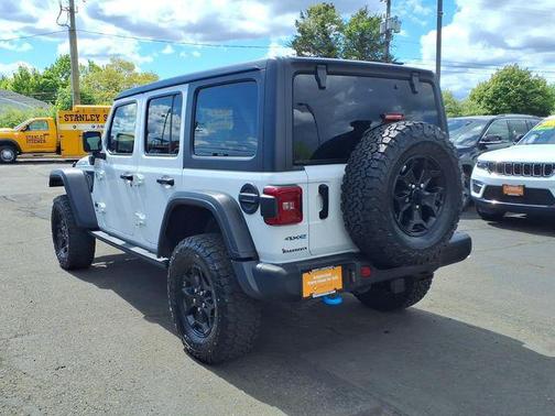 Bright White Clearcoat 2023 Jeep Wrangler 4xe Rubicon 20th Anniversary