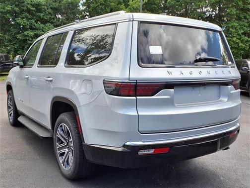 2025 Jeep Wagoneer Base