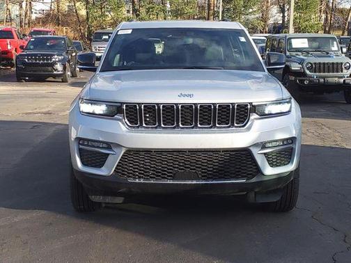 Silver Zynith 2024 Jeep Grand Cherokee 4xe