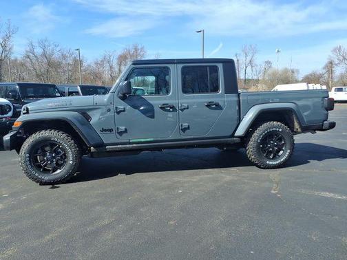 Anvil Clearcoat 2026 Jeep Gladiator Willys