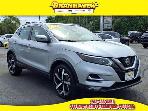 2021 Nissan Rogue Sport SL