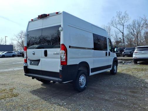 Bright White Clearcoat 2026 RAM ProMaster 2500 Tradesman