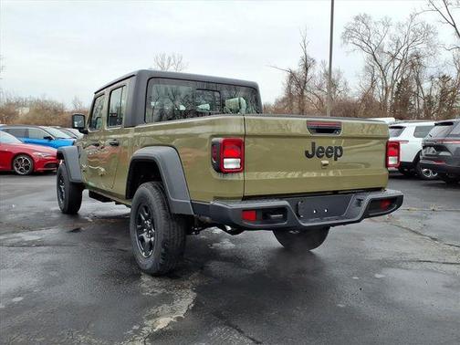 2026 Jeep Gladiator Sport
