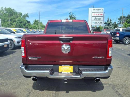 Delmonico Red Pearlcoat 2023 RAM 1500 Big Horn/Lone Star