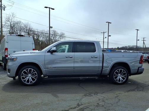 Billet Silver Metallic Clearcoat 2025 RAM 1500 ST