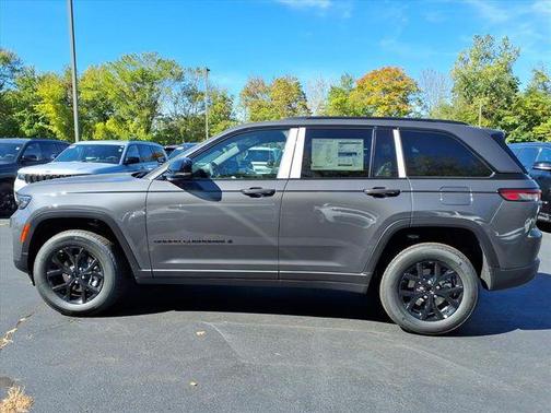 2025 Jeep Grand Cherokee Altitude