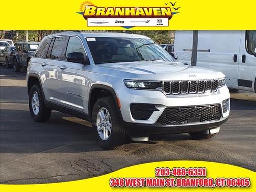 2024 Jeep Grand Cherokee Laredo