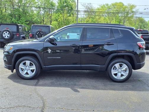 2022 Jeep Compass Latitude