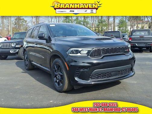 DB Black Crystal Clearcoat 2026 Dodge Durango GT Plus