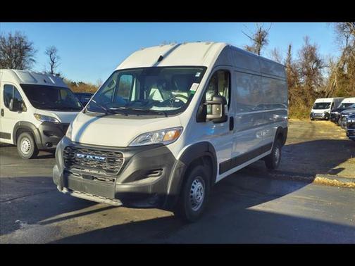 2025 RAM ProMaster 2500 Tradesman