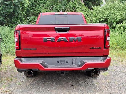 Molten Red Pearlcoat 2026 RAM 1500 Big Horn/Lone Star