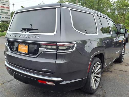 2022 Jeep Grand Wagoneer Series II