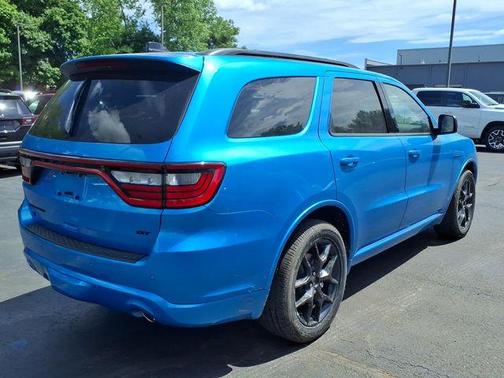 B5 Blue 2026 Dodge Durango GT Premium HEMI V8