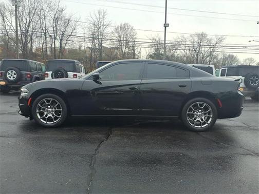 2017 Dodge Charger SXT
