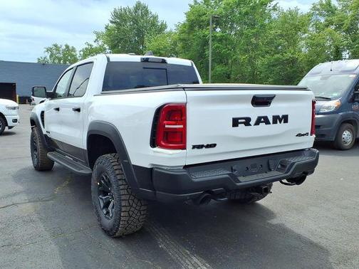 Bright White Clearcoat 2026 RAM 1500 RHO