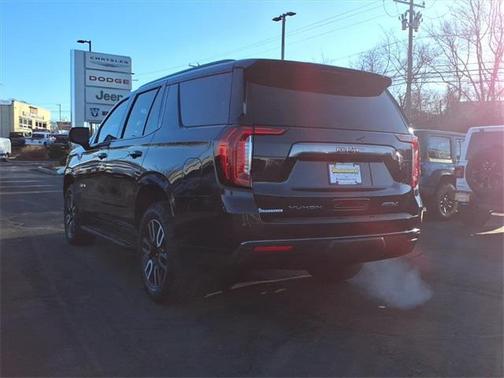 2023 GMC Yukon AT4