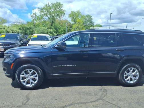 Midnight Sky 2023 Jeep Grand Cherokee L Limited