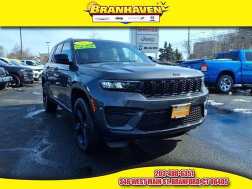 2023 Jeep Grand Cherokee Altitude