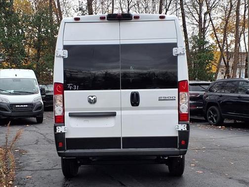 2025 RAM ProMaster 2500 Tradesman