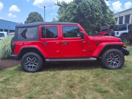 2025 Jeep Wrangler Sahara