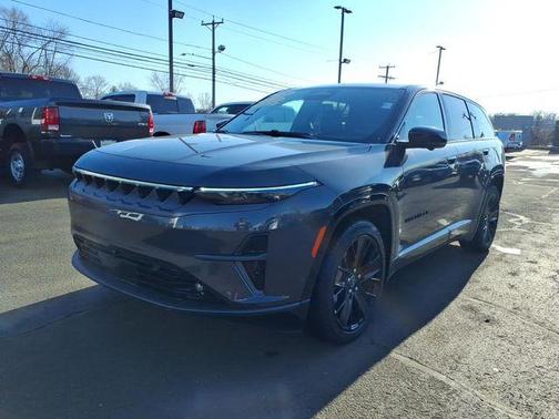 2024 Jeep Wagoneer S Launch Edition