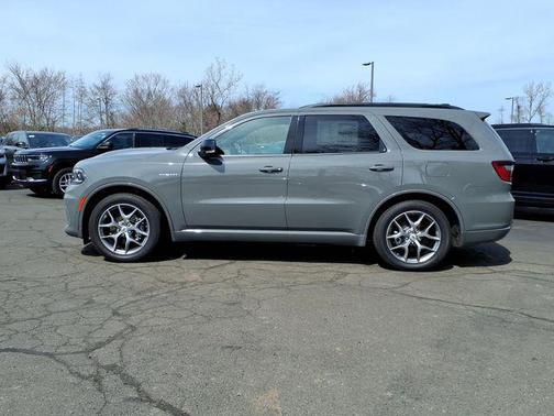 Destroyer Gray Clearcoat 2026 Dodge Durango GT Plus