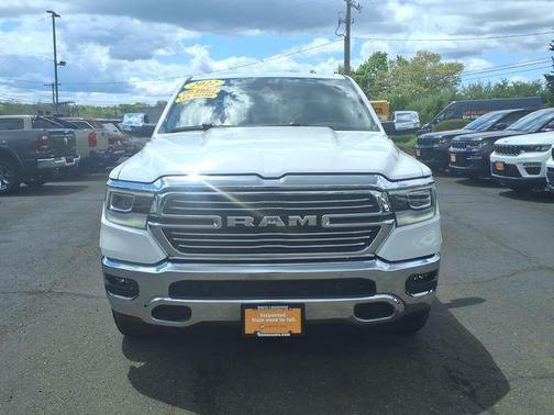 Bright White Clearcoat 2022 RAM 1500 Laramie