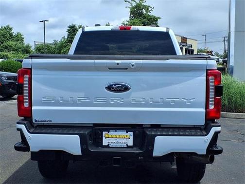 2024 Ford F-350 XLT