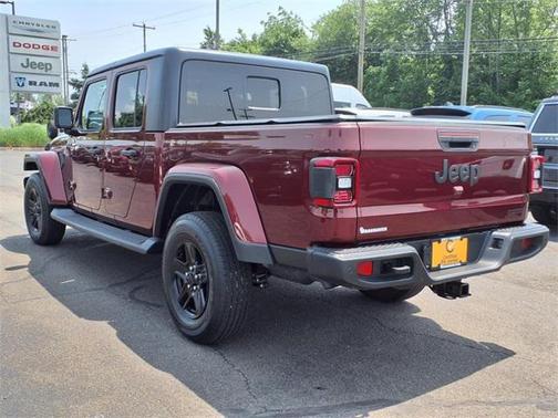 2021 Jeep Gladiator Sport