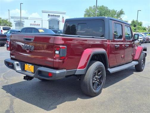 2021 Jeep Gladiator Sport