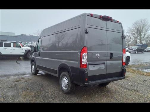 2025 RAM ProMaster 2500 Tradesman