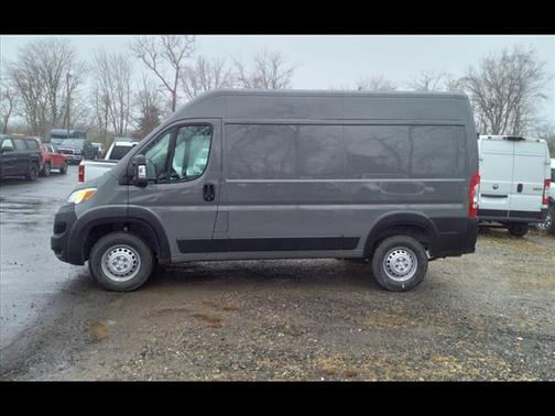2025 RAM ProMaster 2500 Tradesman
