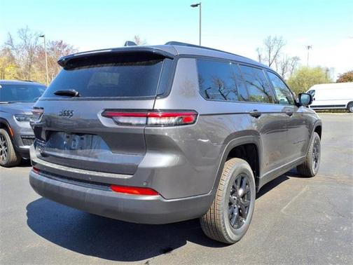 2025 Jeep Grand Cherokee L Altitude