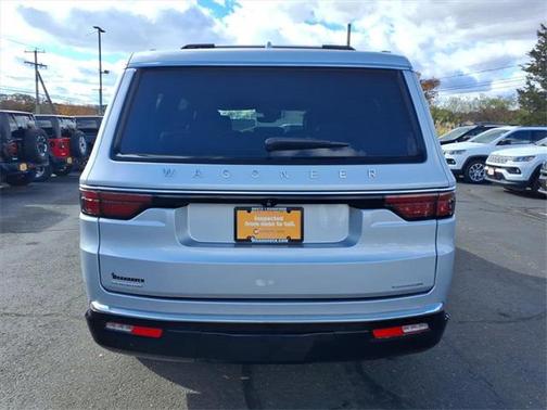 2022 Jeep Wagoneer Series II