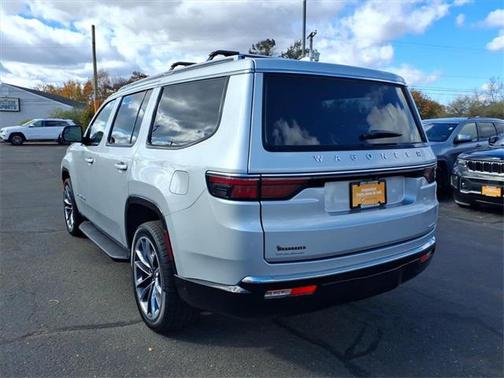 2022 Jeep Wagoneer Series II