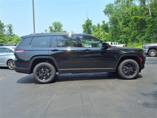 2025 Jeep Grand Cherokee L Altitude