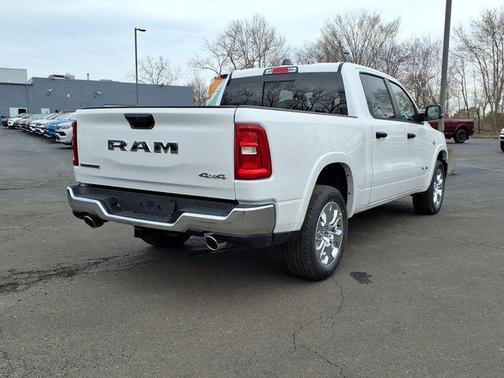 Bright White Clearcoat 2026 RAM 1500 Big Horn/Lone Star
