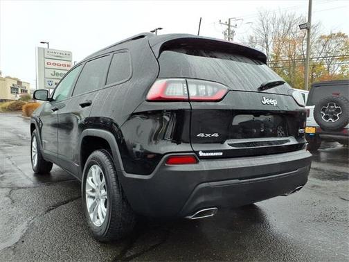 2022 Jeep Cherokee Latitude Lux