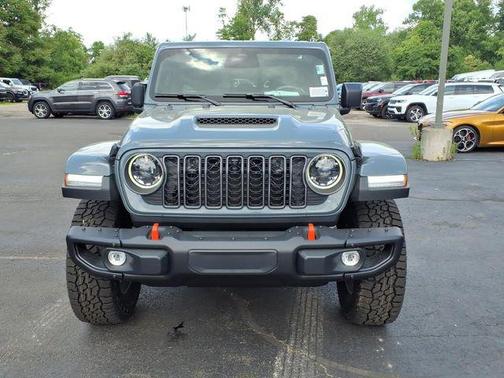 Anvil Clearcoat 2026 Jeep Gladiator Mojave X