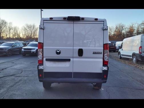2025 RAM ProMaster 1500 Low Roof