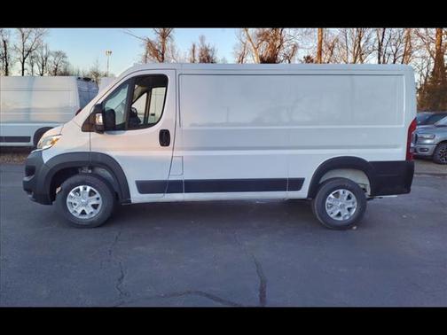 2025 RAM ProMaster 1500 Low Roof