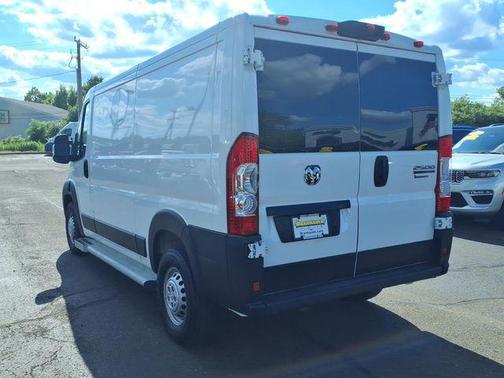 Bright White Clearcoat 2025 RAM ProMaster 2500 Tradesman